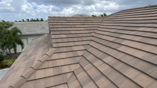 Shingle roofing installation in Fort Myers by Robertson Roofing highlighting durability, energy efficiency, and storm resistance.